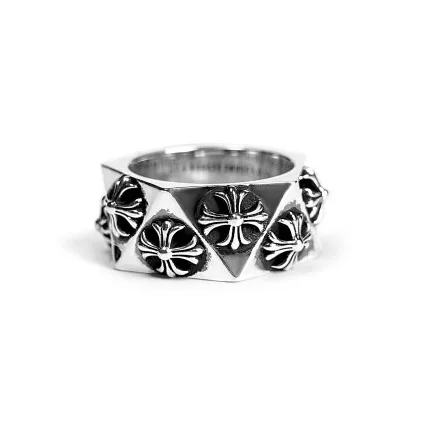 CH Plus Pentagon Ring 1